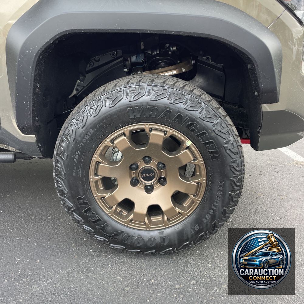 2025 Toyota Tacoma Trailhunter HV