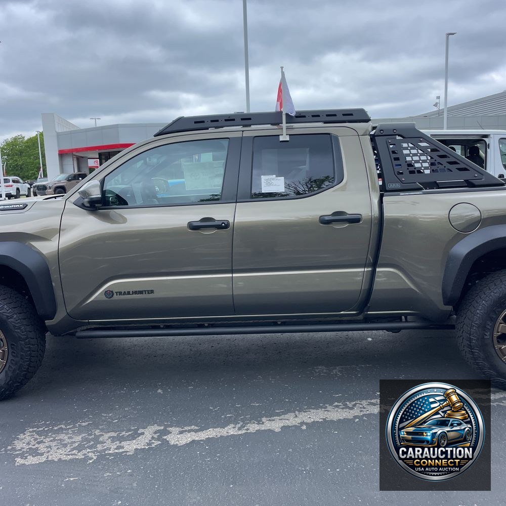 2025 Toyota Tacoma Trailhunter HV