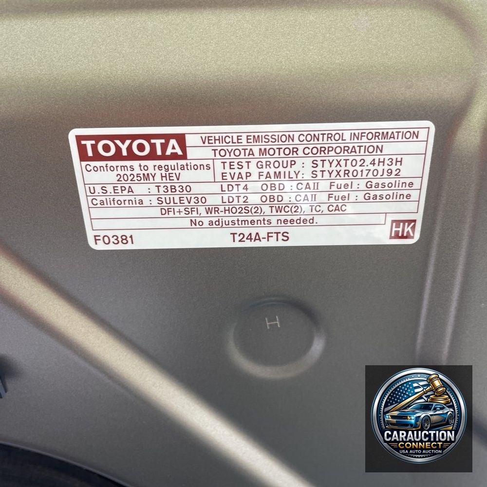 2025 Toyota Tacoma Trailhunter HV
