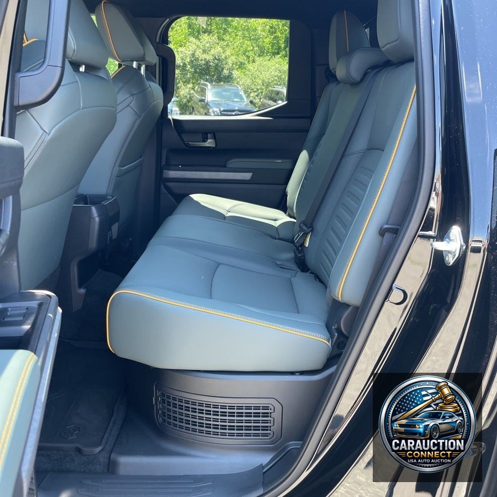 2025 Toyota Tacoma Trailhunter HV