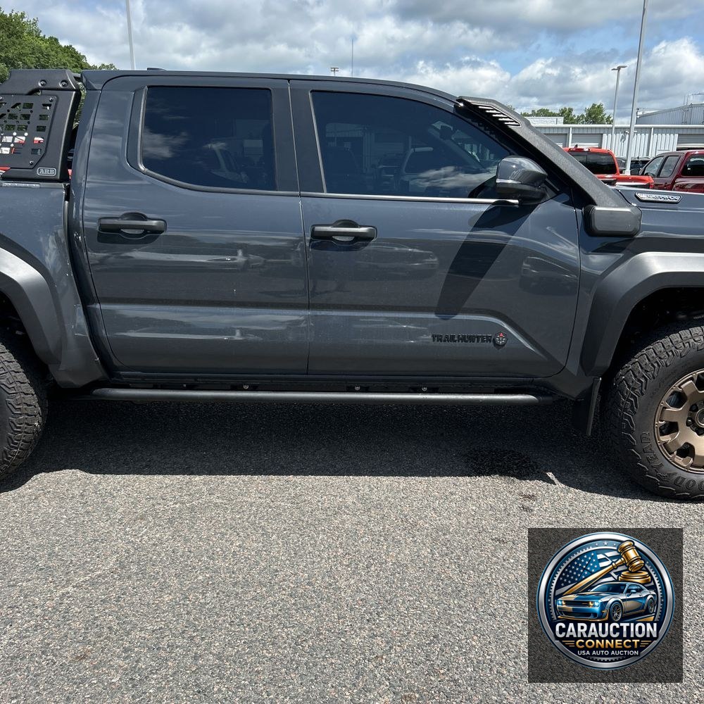 2024 Toyota Tacoma Trailhunter HV