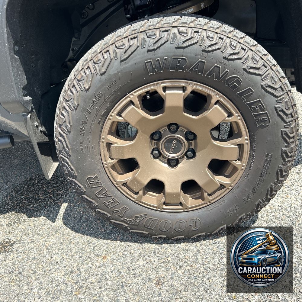 2024 Toyota Tacoma Trailhunter HV