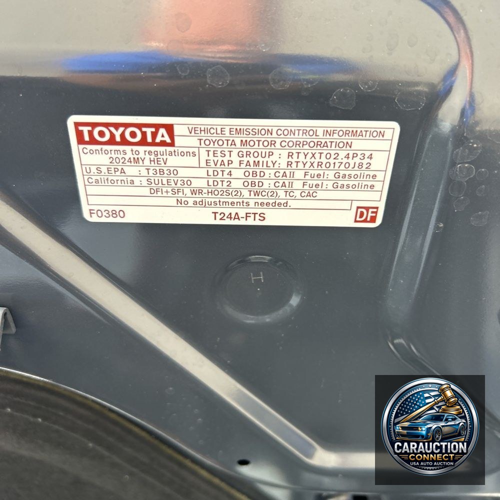 2024 Toyota Tacoma Trailhunter HV