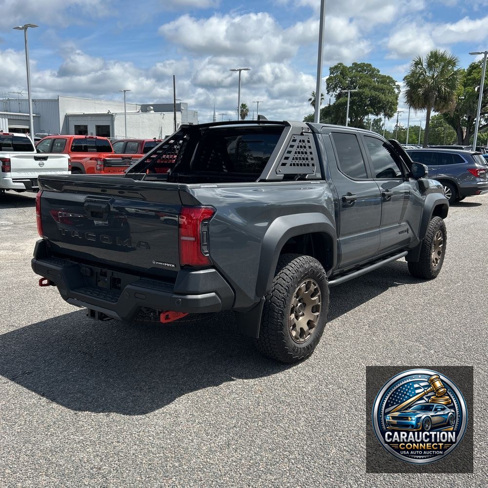 2024 Toyota Tacoma Trailhunter HV