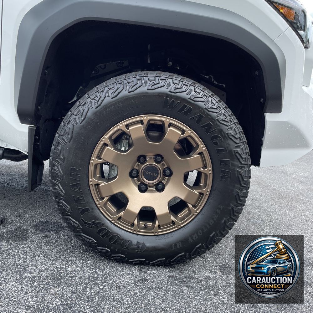 2024 Toyota Tacoma Trailhunter HV