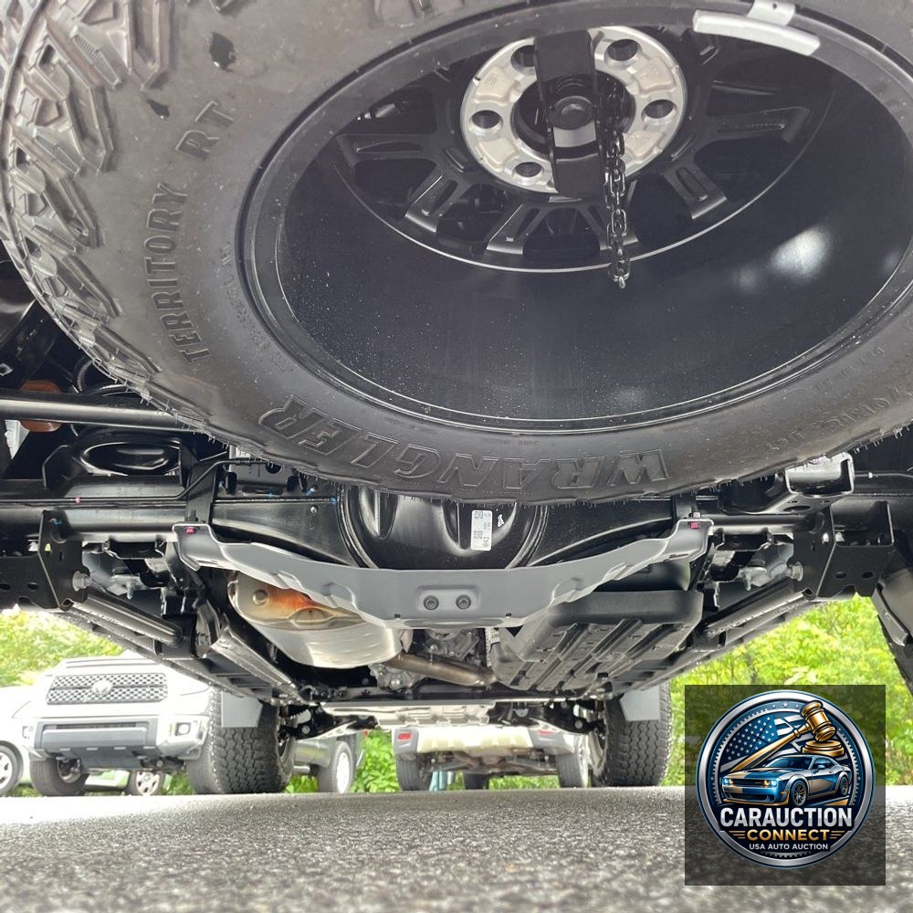 2024 Toyota Tacoma Trailhunter HV