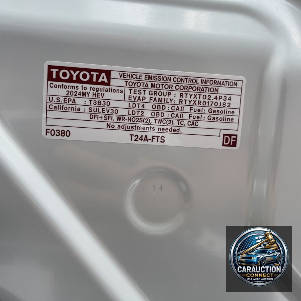 2024 Toyota Tacoma Trailhunter HV