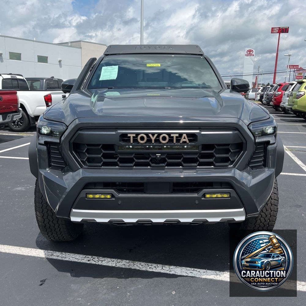 2024 Toyota Tacoma Trailhunter HV