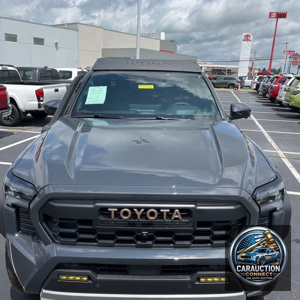 2024 Toyota Tacoma Trailhunter HV
