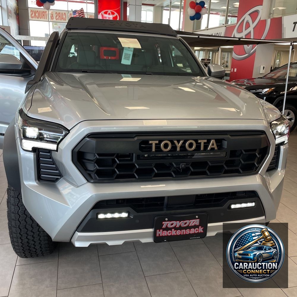 2024 Toyota Tacoma Trailhunter HV