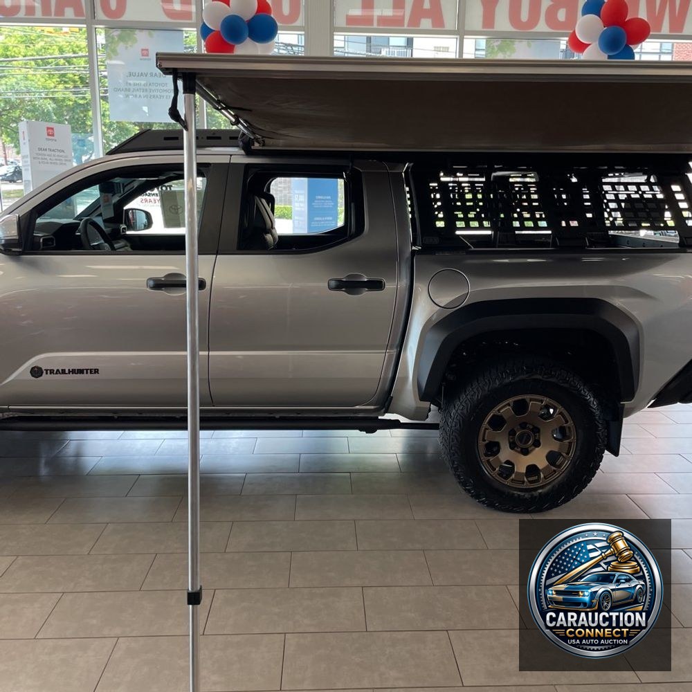 2024 Toyota Tacoma Trailhunter HV