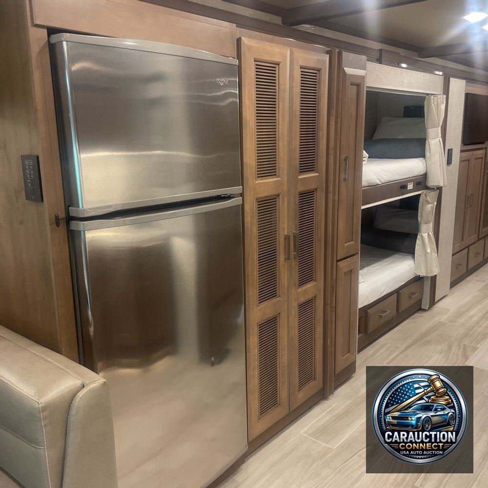2022 Freight liner  XC-R motor home Chassie Motor home
