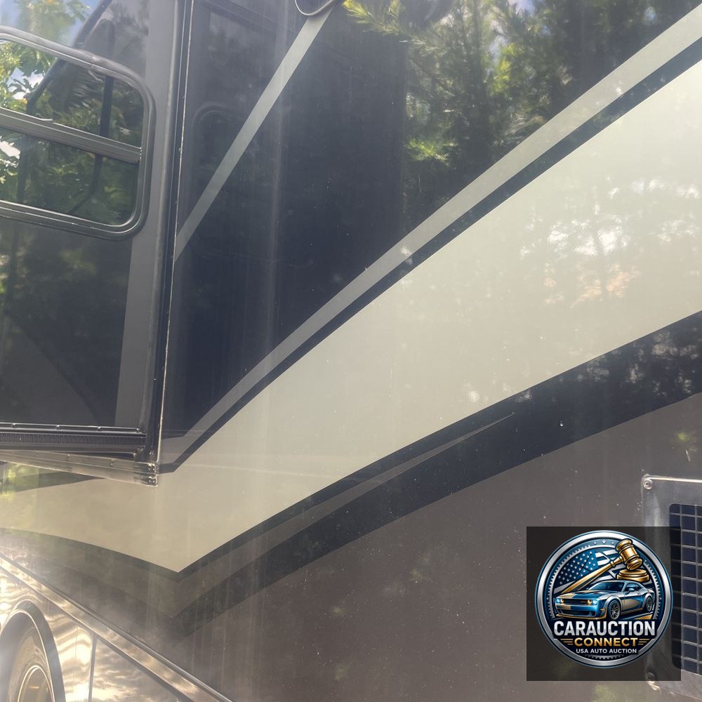 2022 Freight liner  XC-R motor home Chassie Motor home