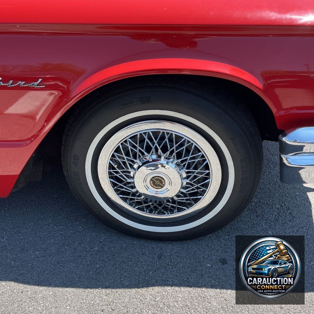 1964 Ford Thunderbird