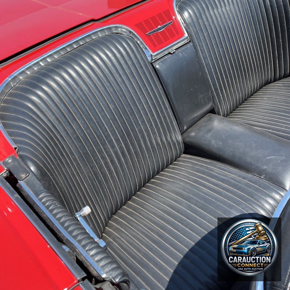 1964 Ford Thunderbird