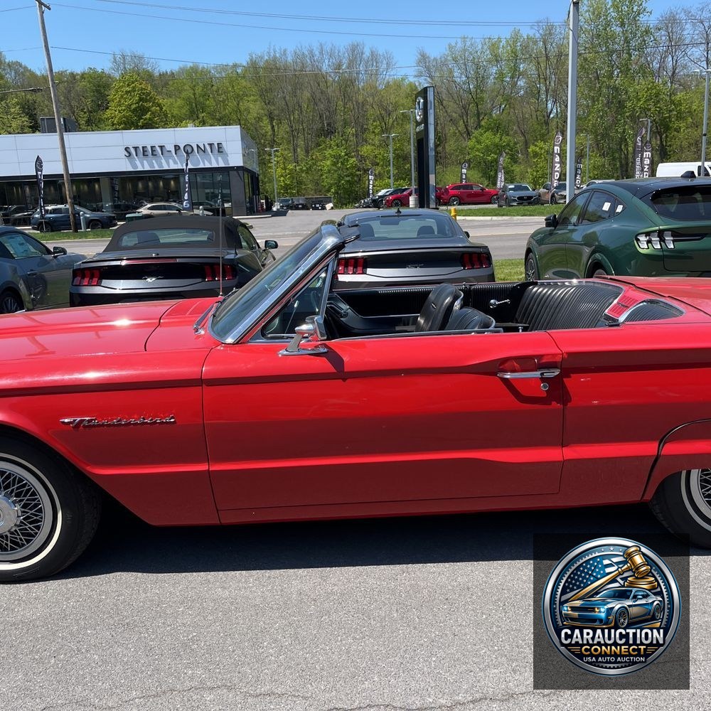 1964 Ford Thunderbird