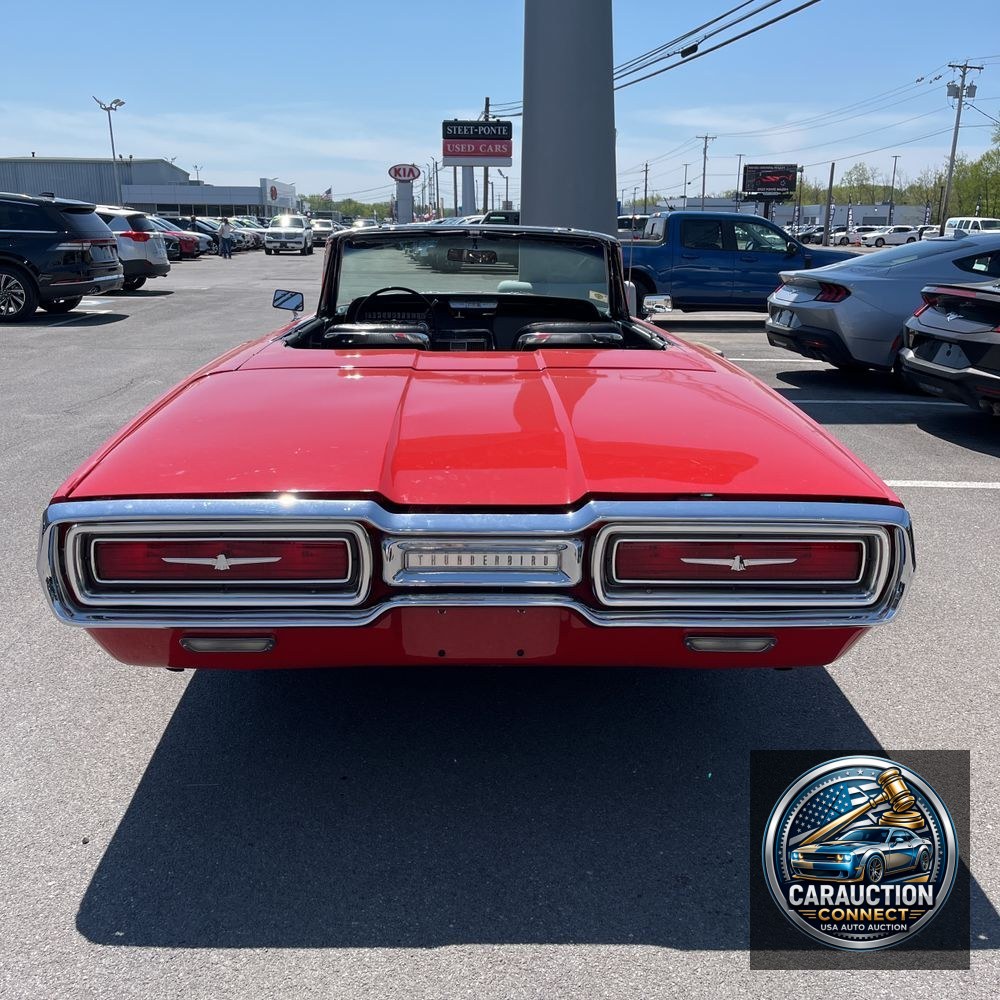 1964 Ford Thunderbird