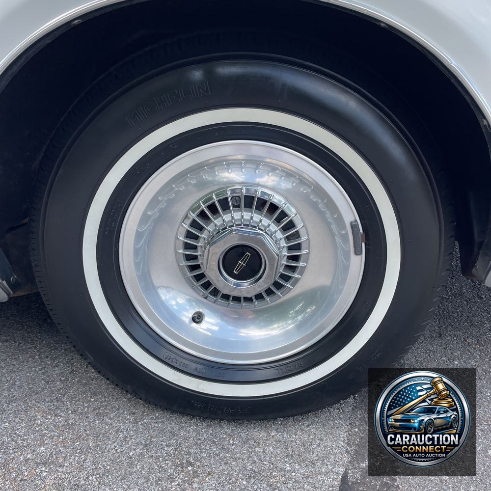 1974 Lincoln Continental Mark IV