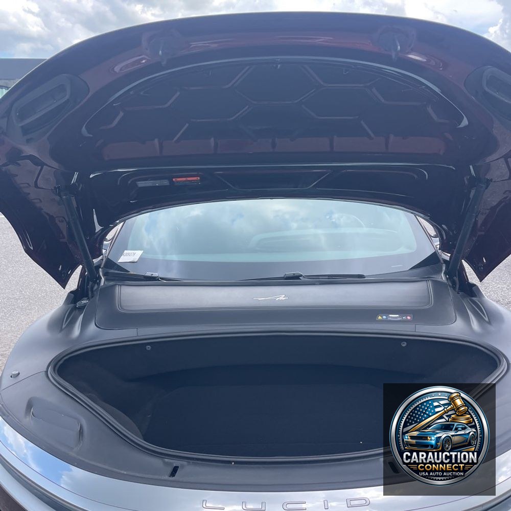 2024 Lucid Air Touring