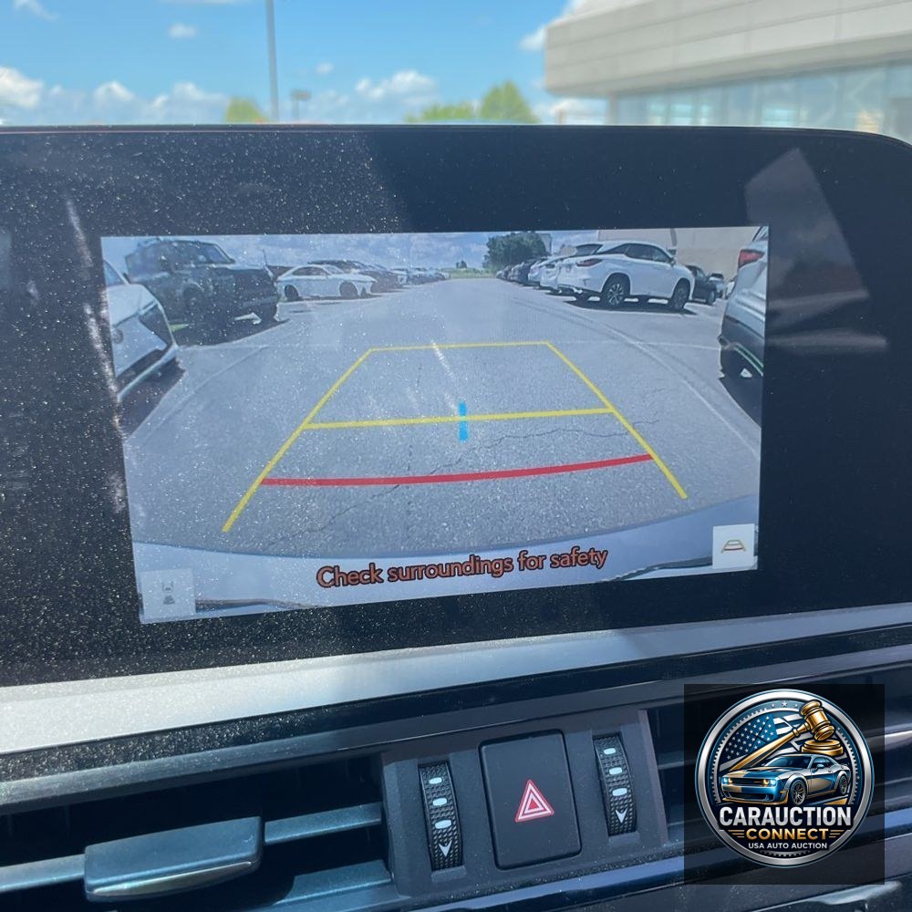 2025 Lexus ES 300h Base
