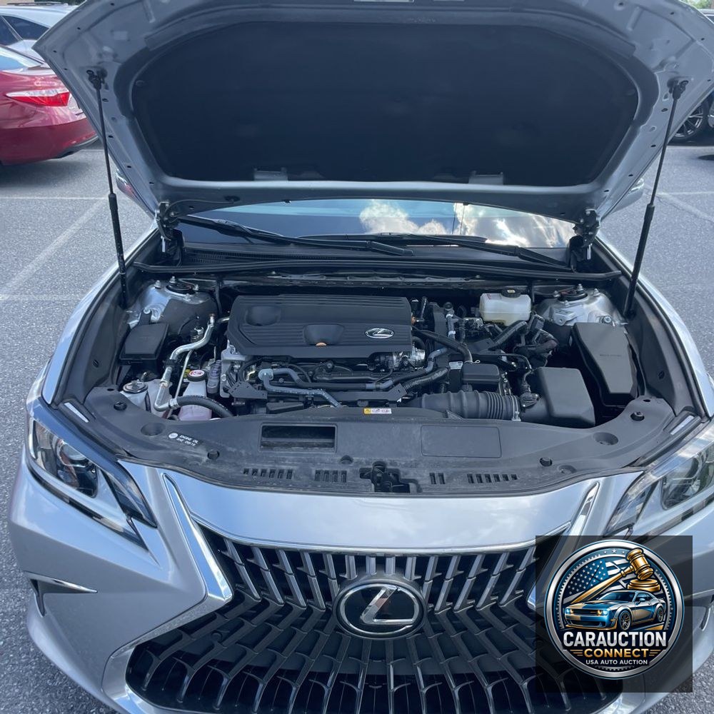 2025 Lexus ES 300h Base