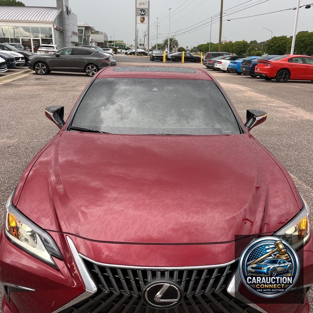 2025 Lexus ES 300h Base