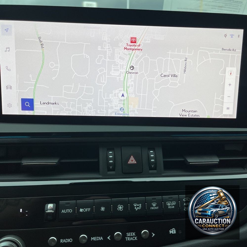 2025 Lexus ES 300h Base