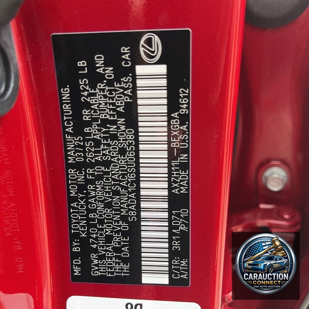 2025 Lexus ES 300h Base