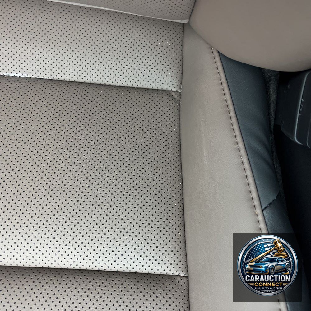 2025 Lexus ES 300h Base