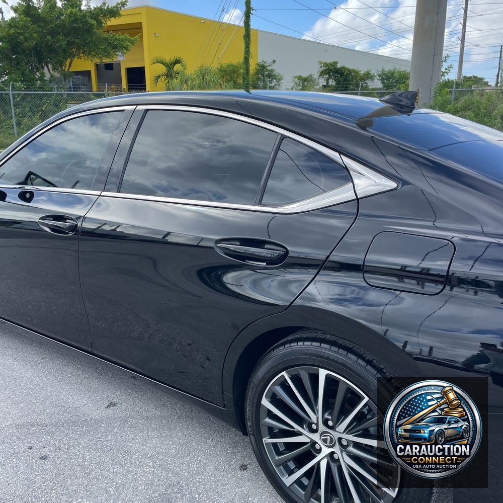 2024 Lexus ES 350 Base