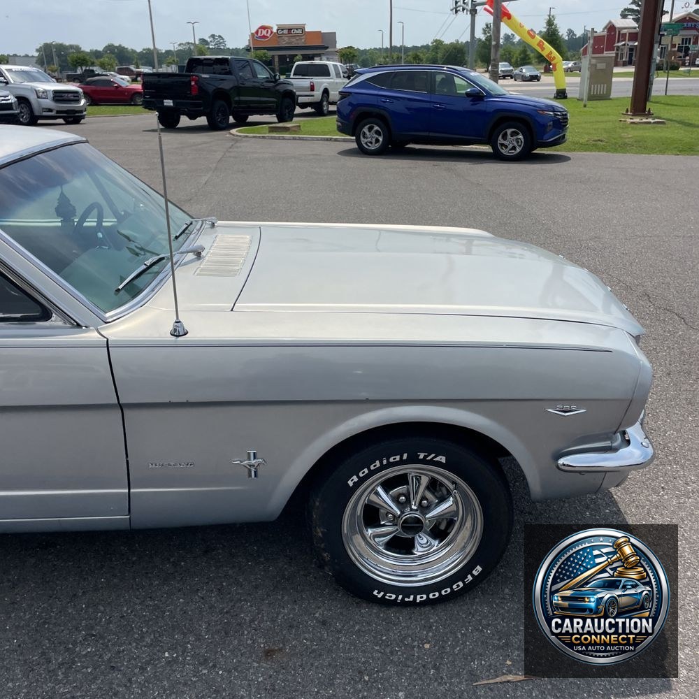 1965 Ford Mustang Base
