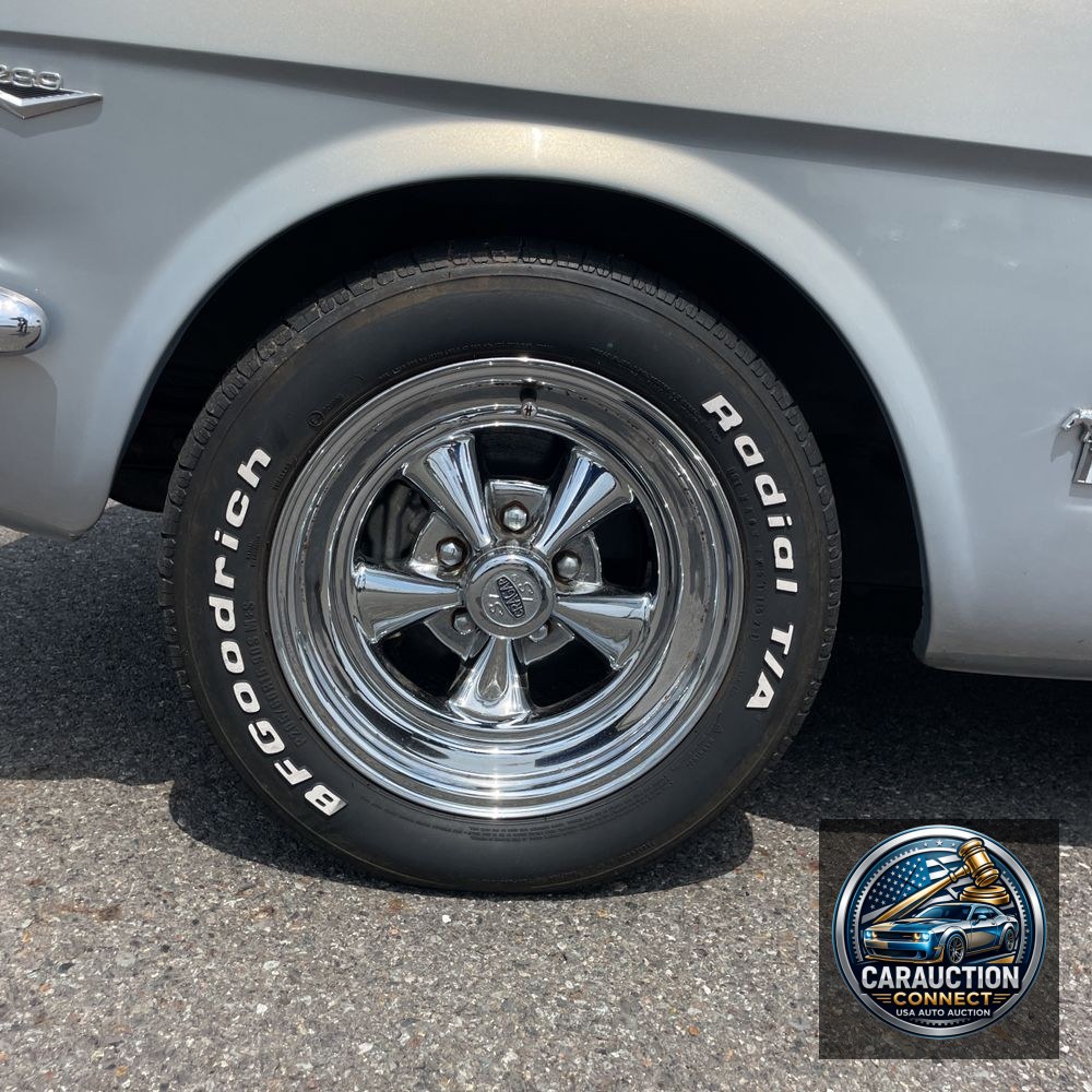 1965 Ford Mustang Base