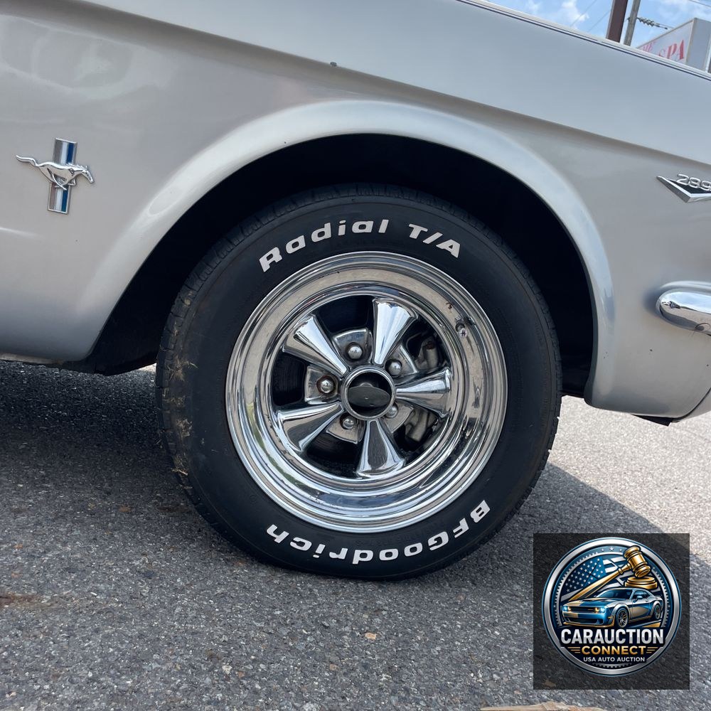 1965 Ford Mustang Base