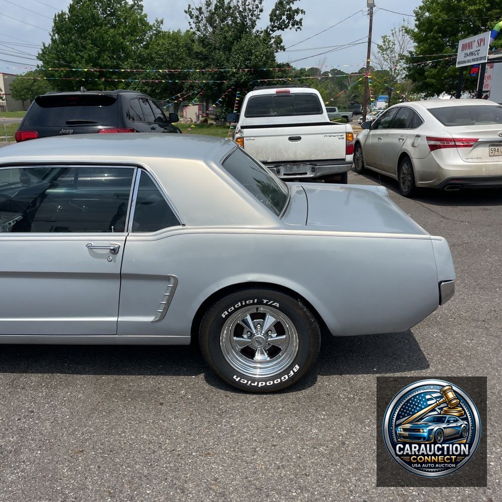 1965 Ford Mustang Base