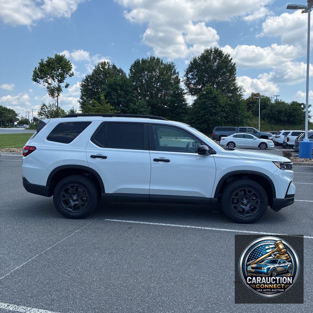 2025 Honda Pilot TrailSport