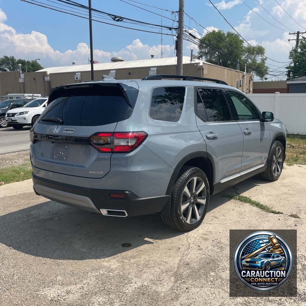 2025 Honda Pilot Touring