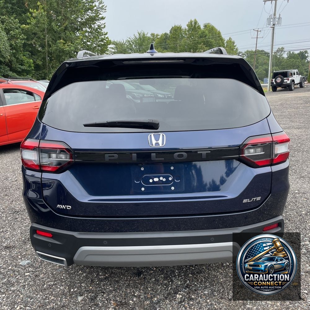 2023 Honda Pilot Elite