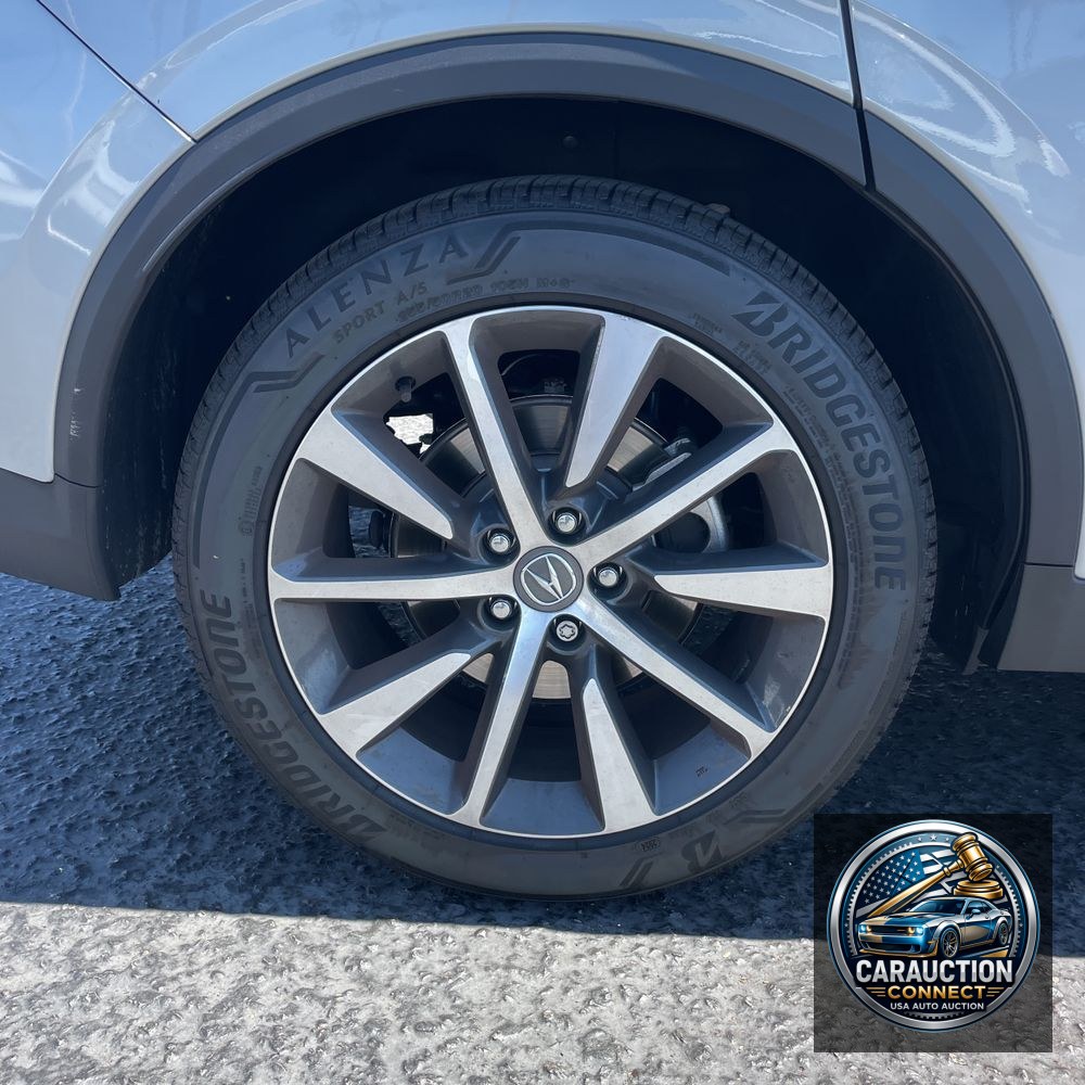 2025 Acura MDX w/Tech