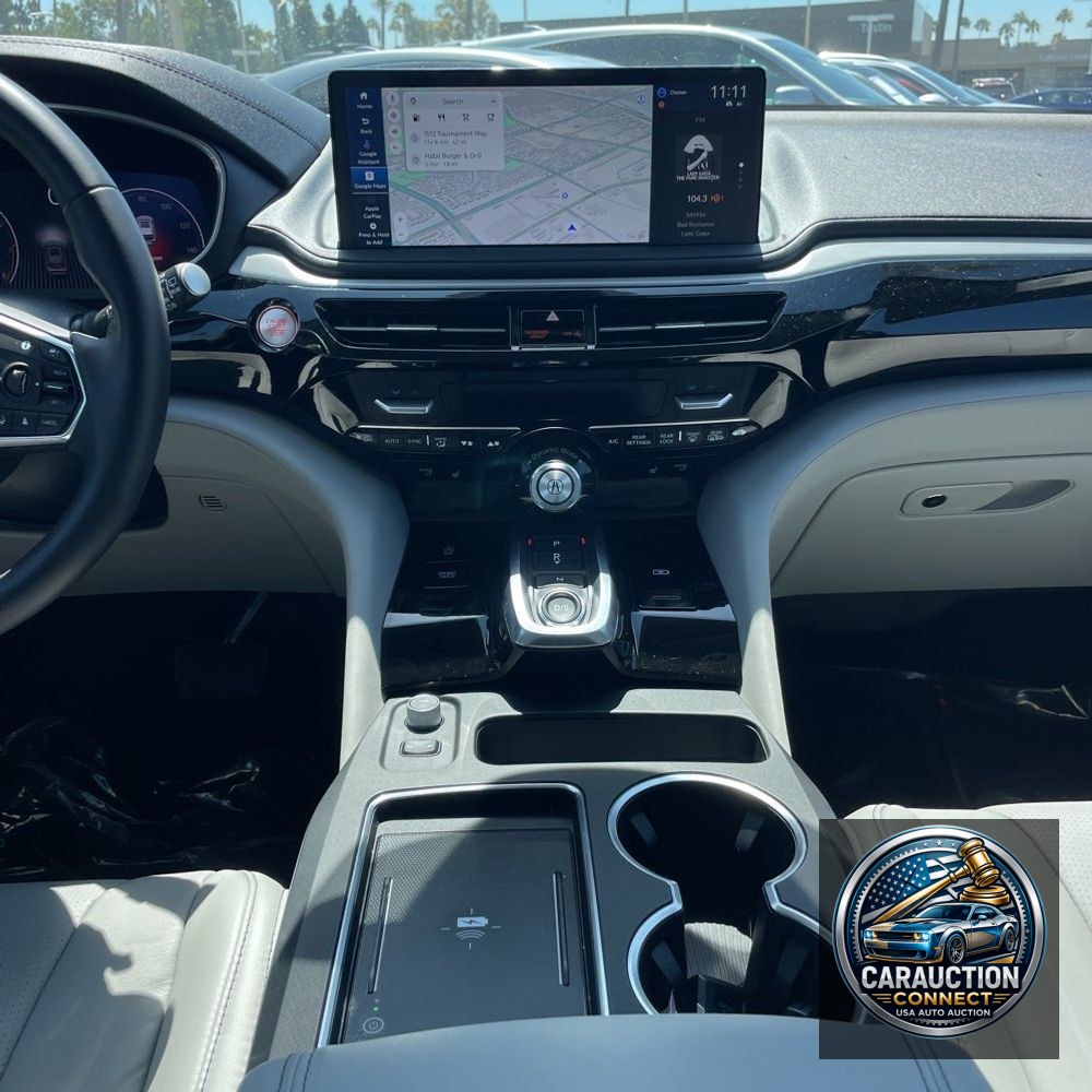 2025 Acura MDX w/Tech