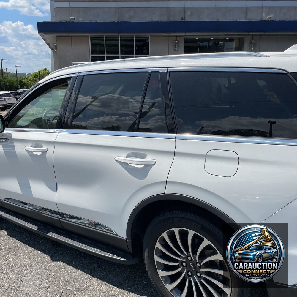 2022 Lincoln Aviator Reserve