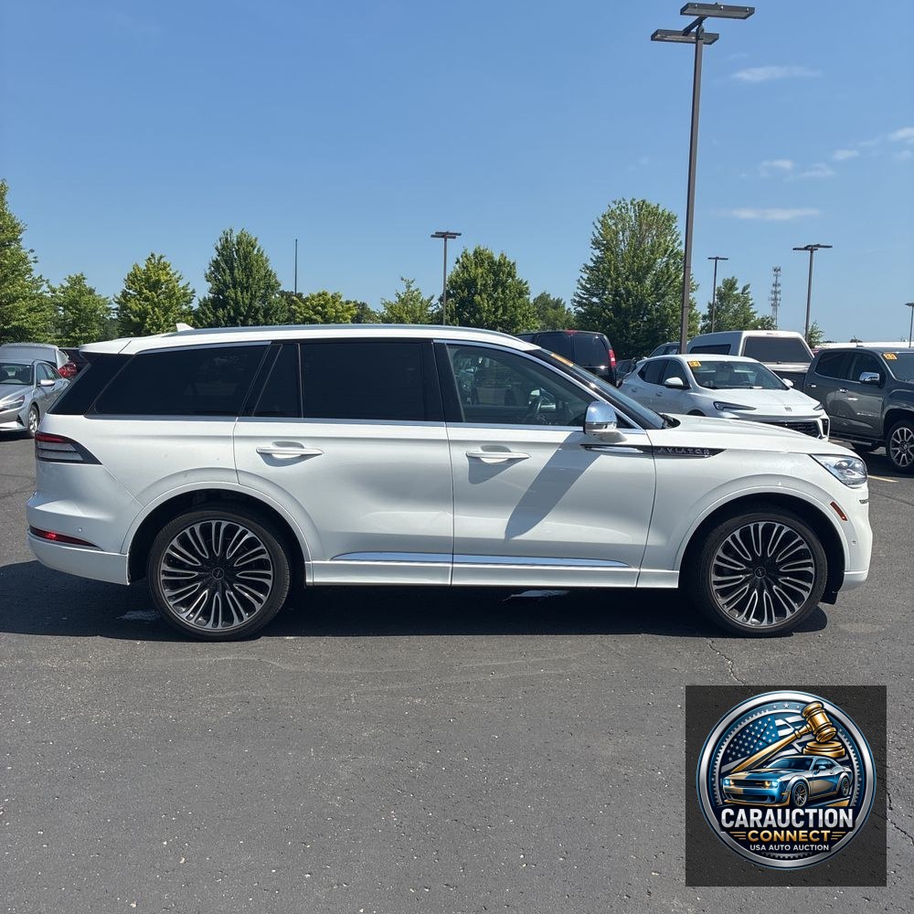 2022 Lincoln Aviator Black Label