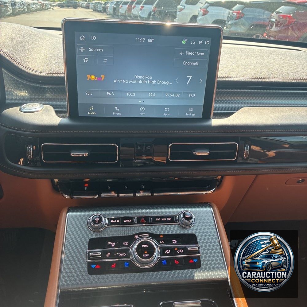 2022 Lincoln Aviator Black Label