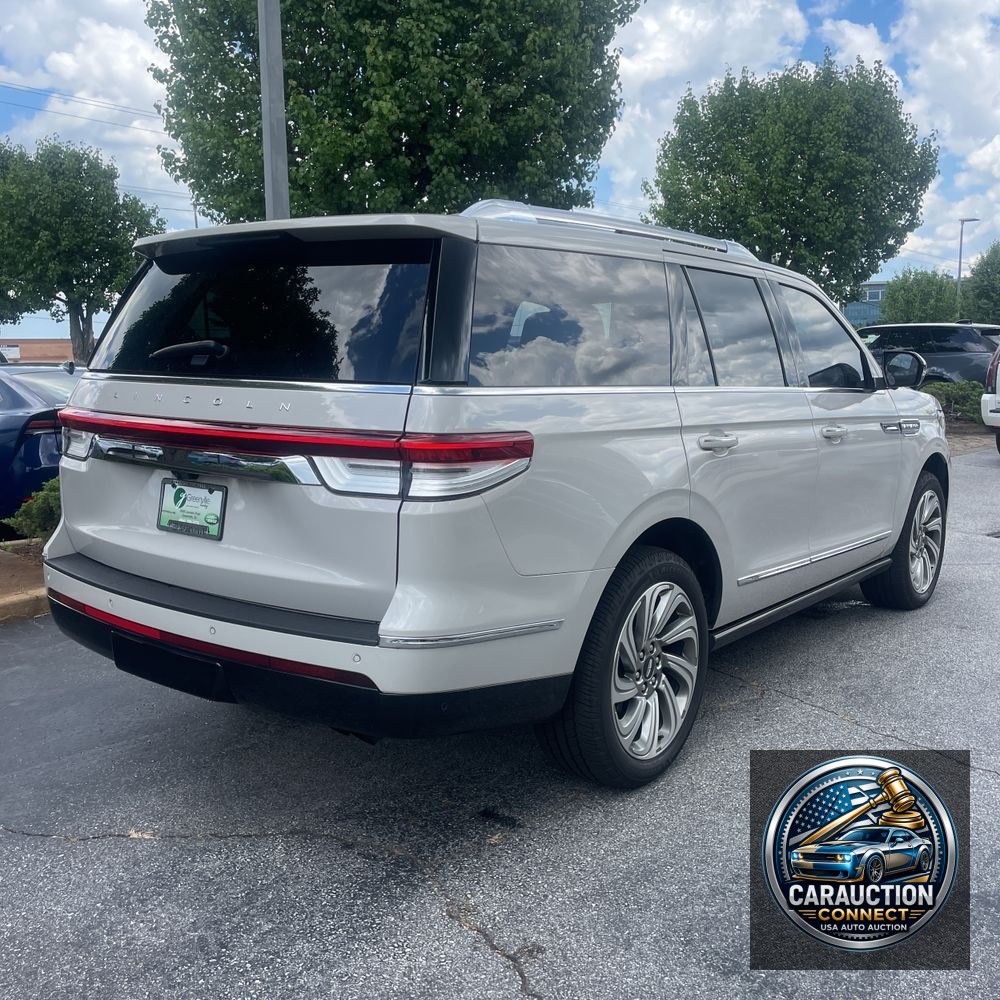 2023 Lincoln Navigator Reserve