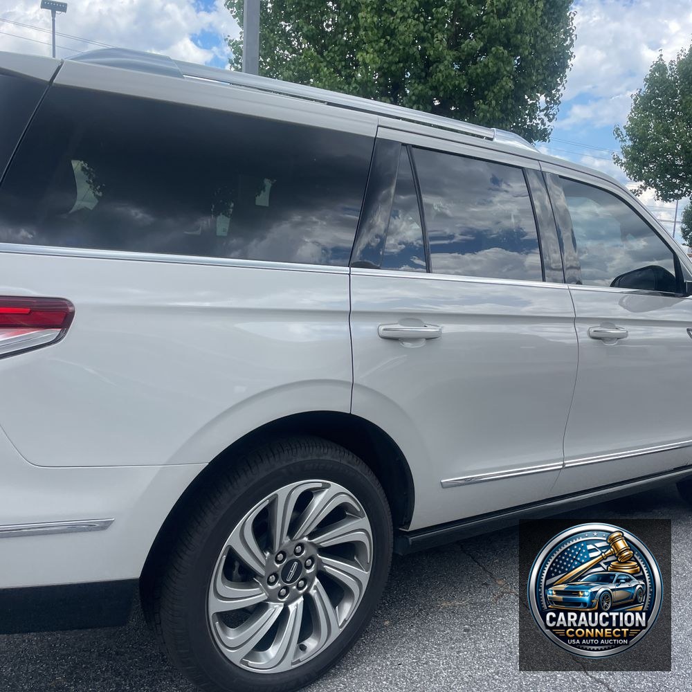 2023 Lincoln Navigator Reserve
