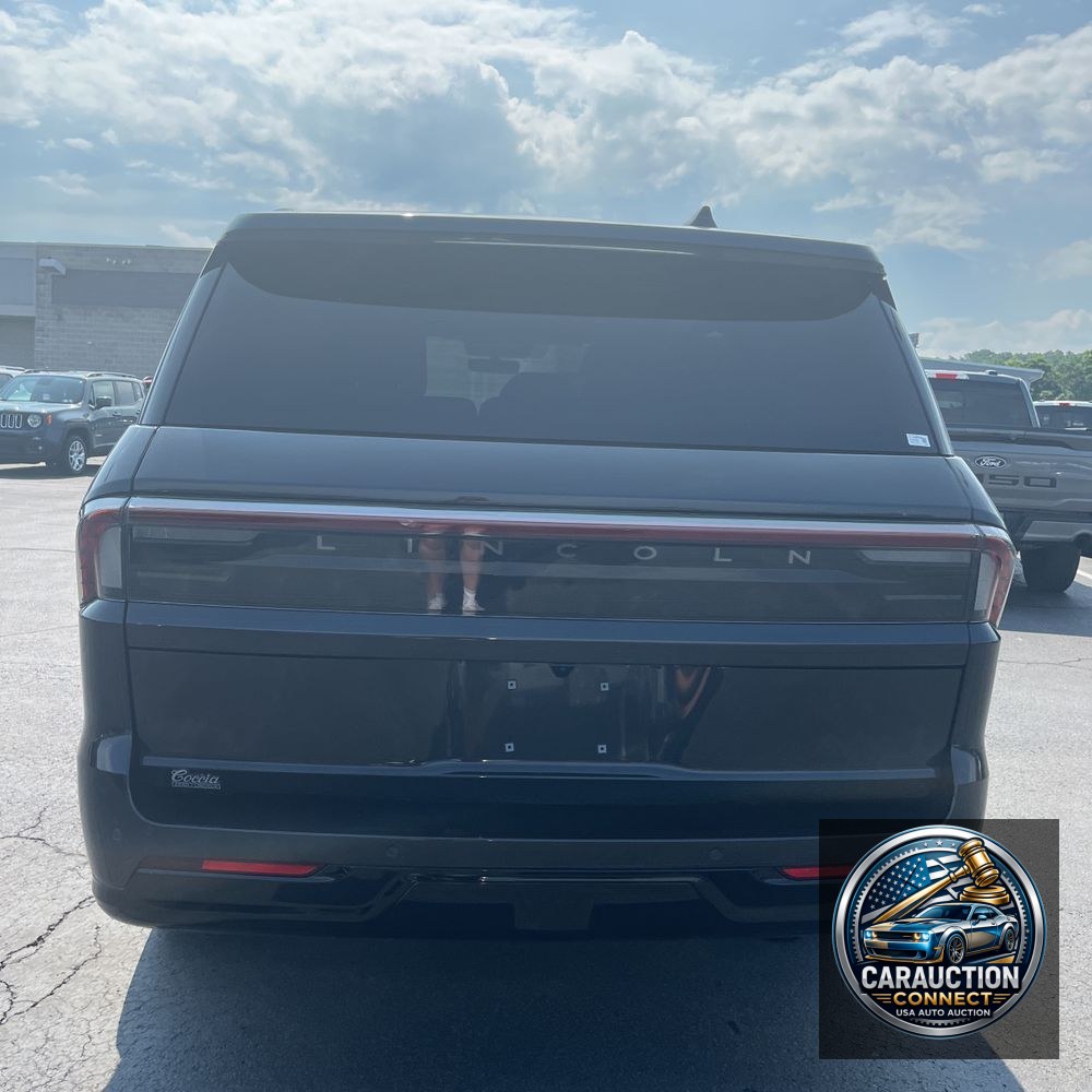 2025 Lincoln Navigator Reserve