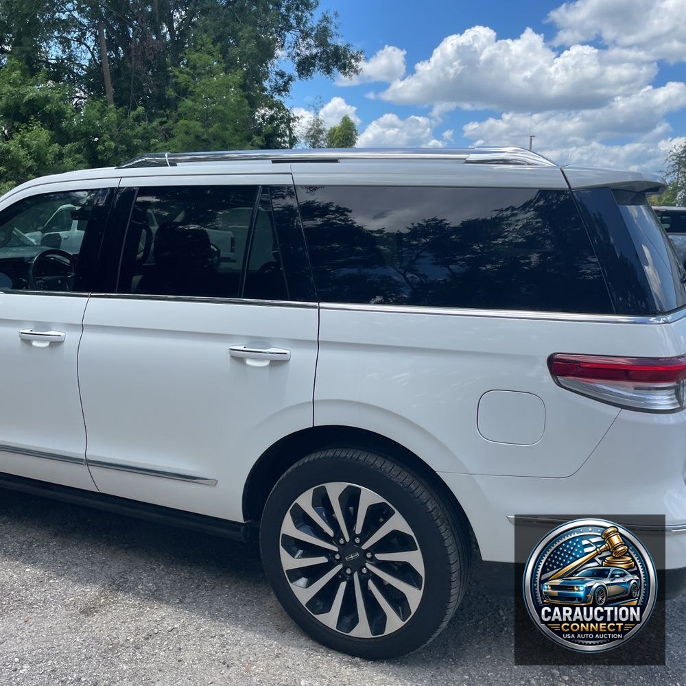 2024 Lincoln Navigator Reserve