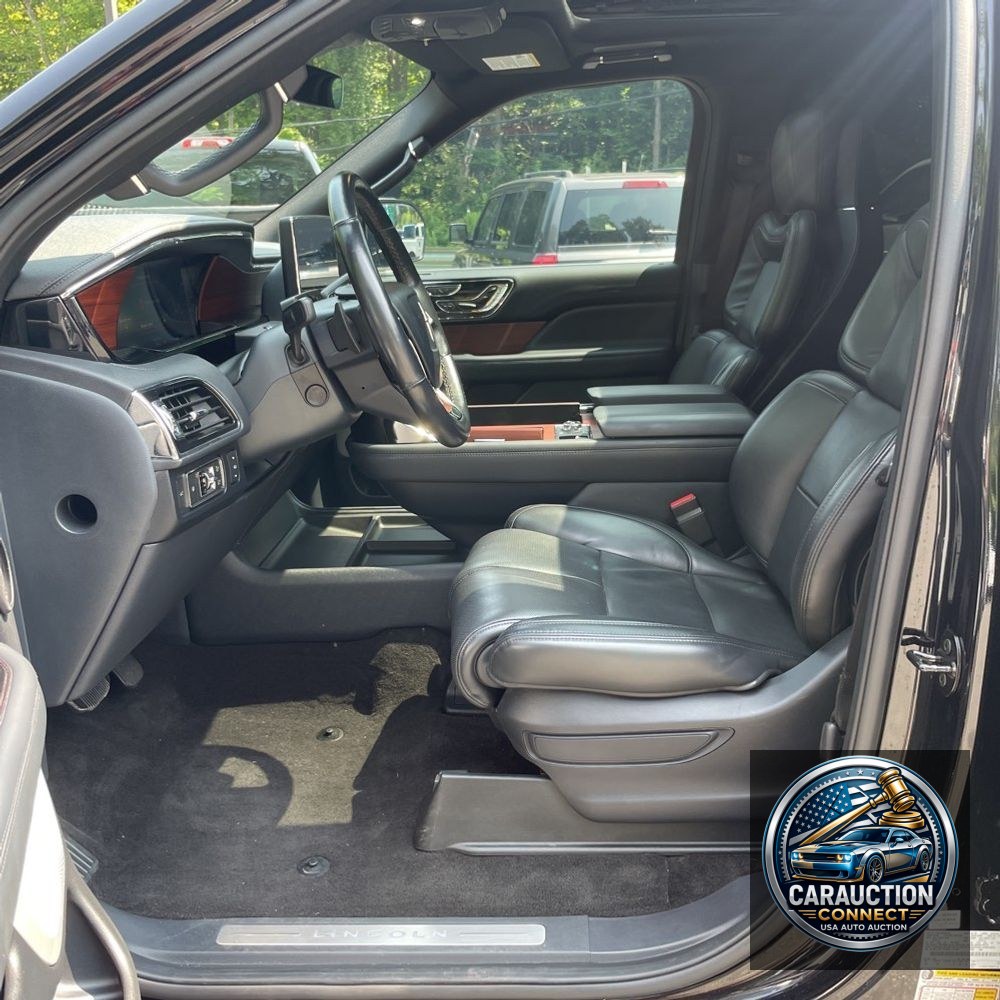 2022 Lincoln Navigator Reserve