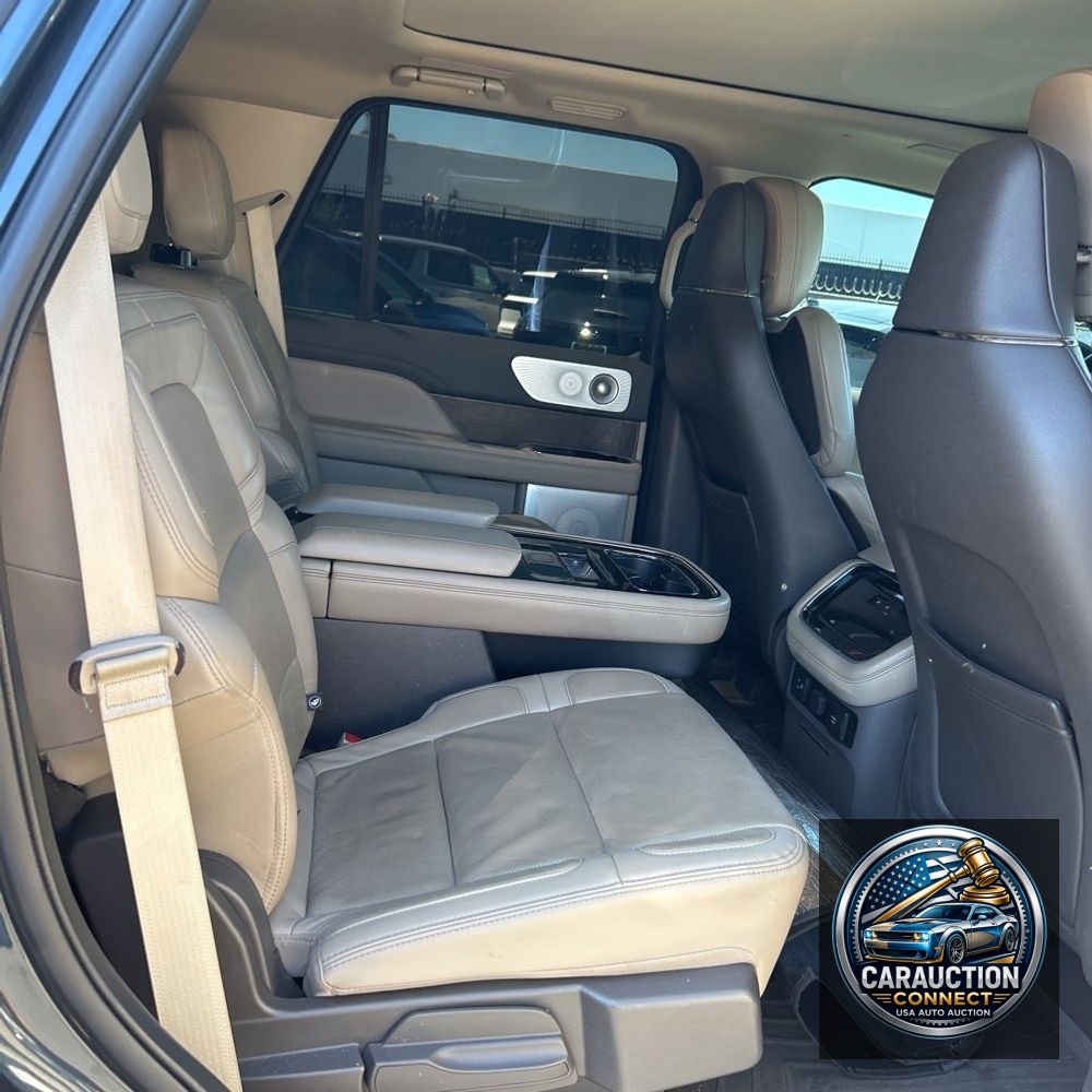 2022 Lincoln Navigator Reserve