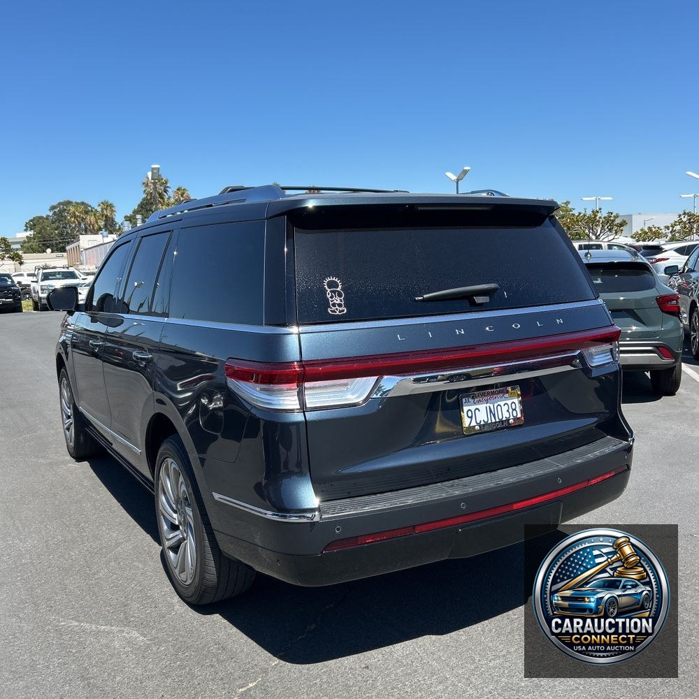 2022 Lincoln Navigator Reserve