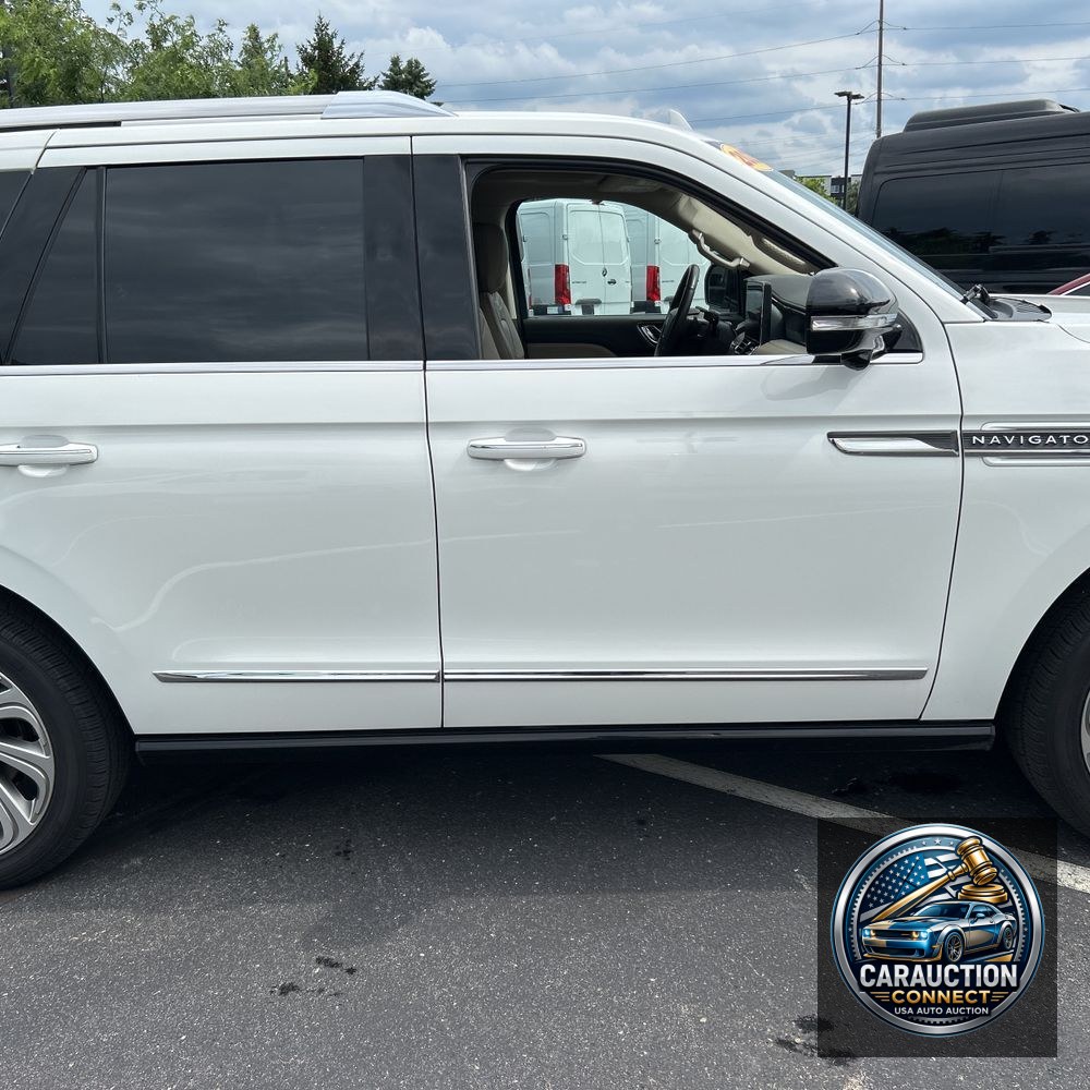 2022 Lincoln Navigator Reserve
